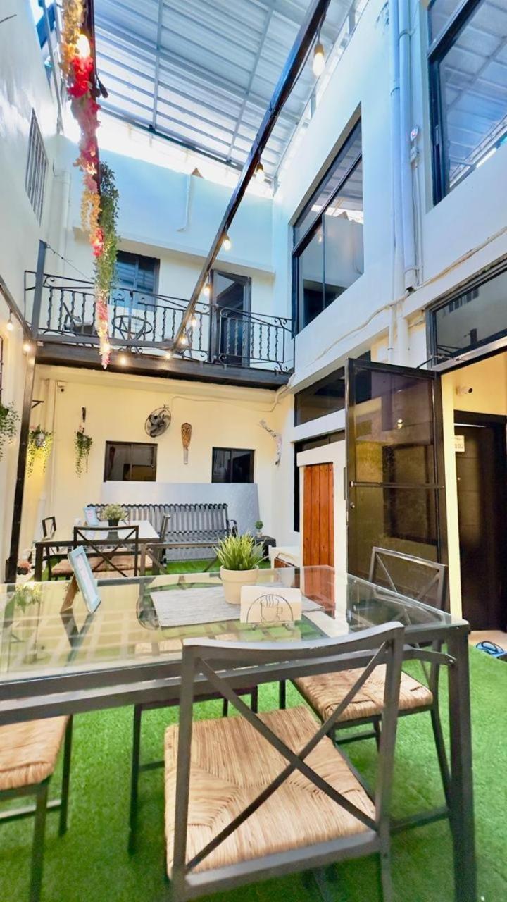 Hotel Tau Art Residence Santo Domingo Exterior photo